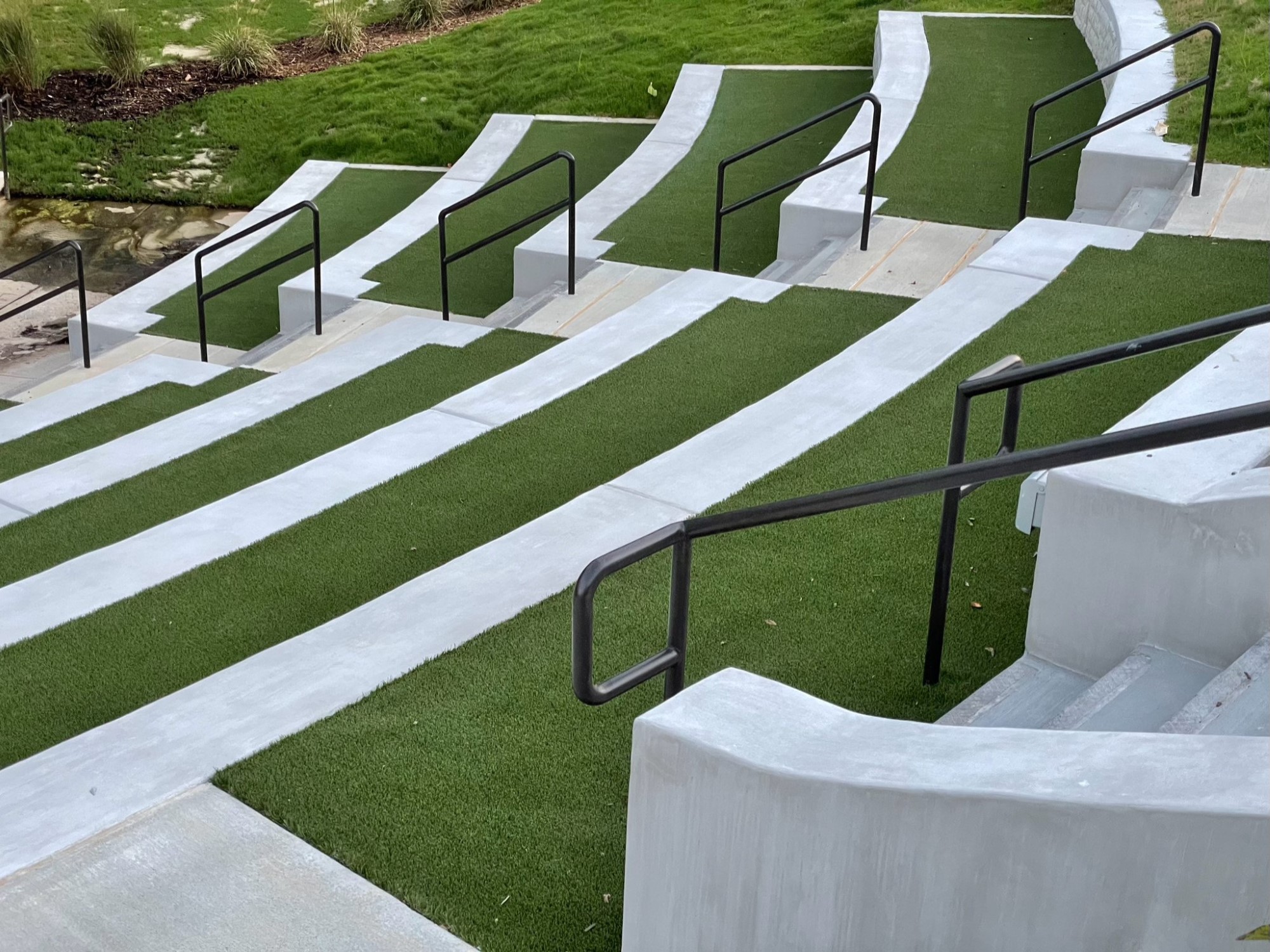 Commercial artificial grass amphitheater installed by SYNLawn