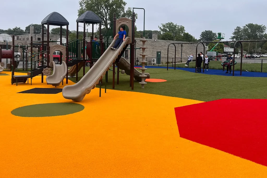 artificial grass lawn playground